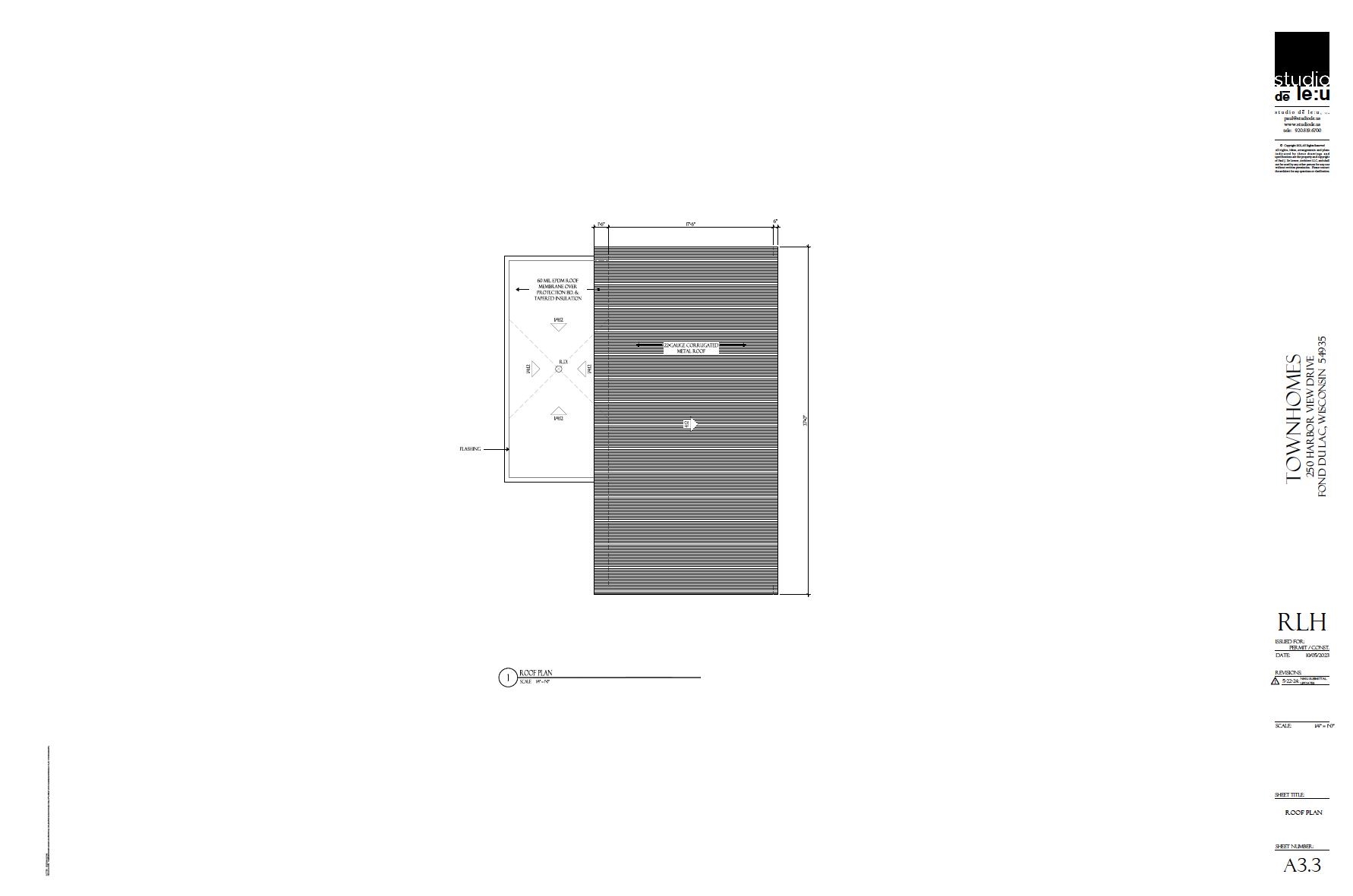 Flat roof constructed with durable materials which extend its lifetime. Less worries, more relaxing.