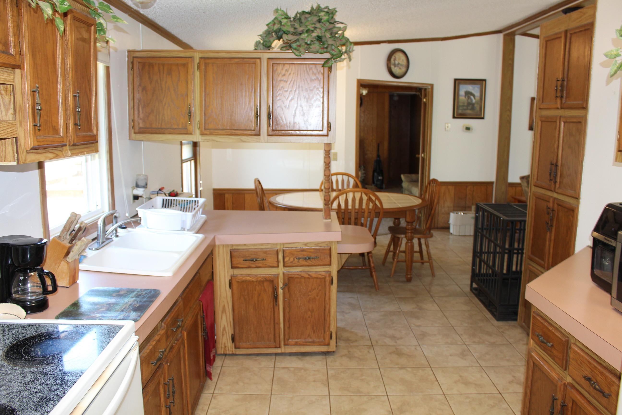 Spacious meal prep and dining area